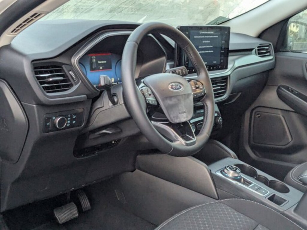 Used 2024 Ford Escape Active SUV