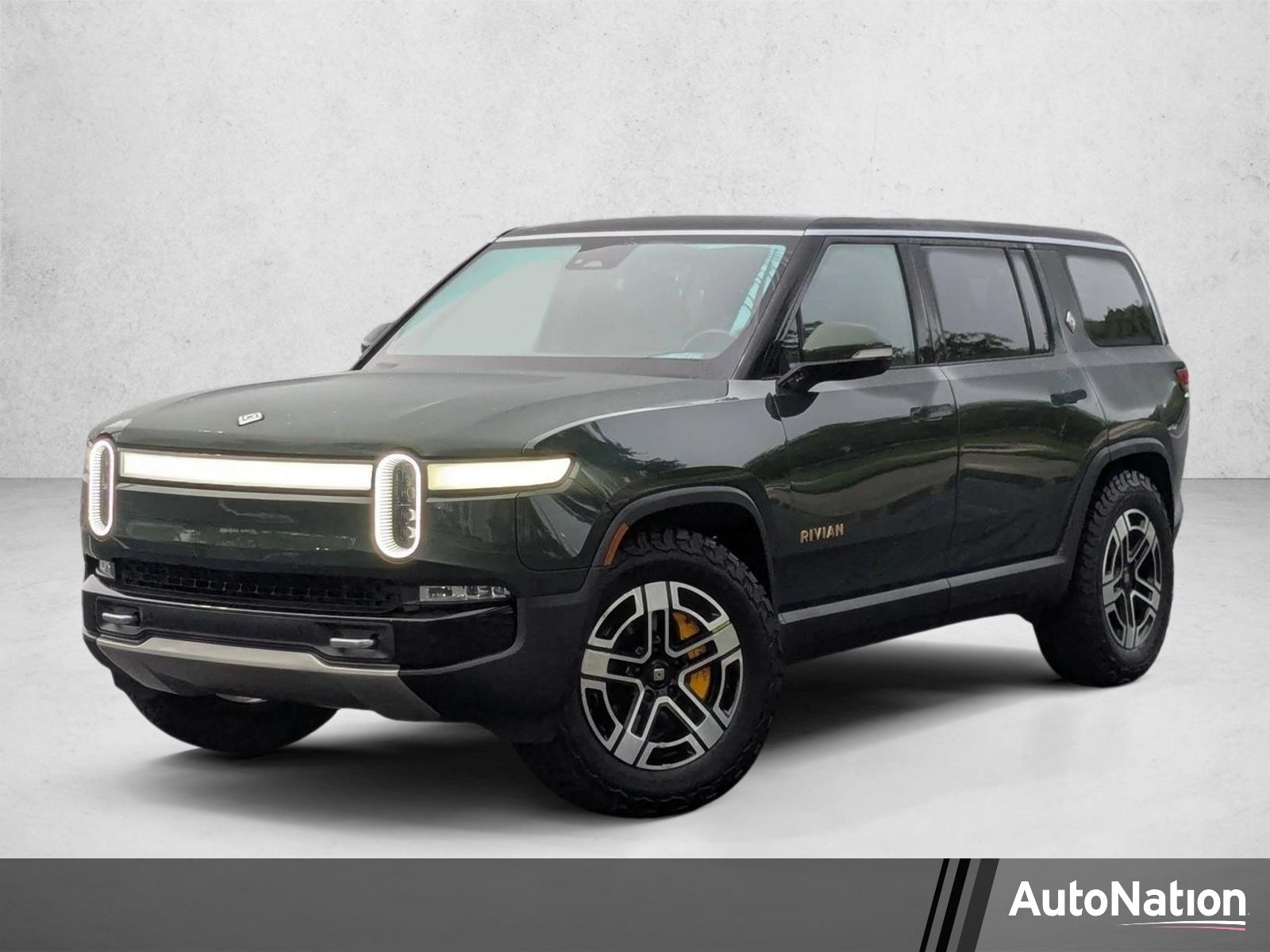 2022 Rivian R1S Launch Edition's photo