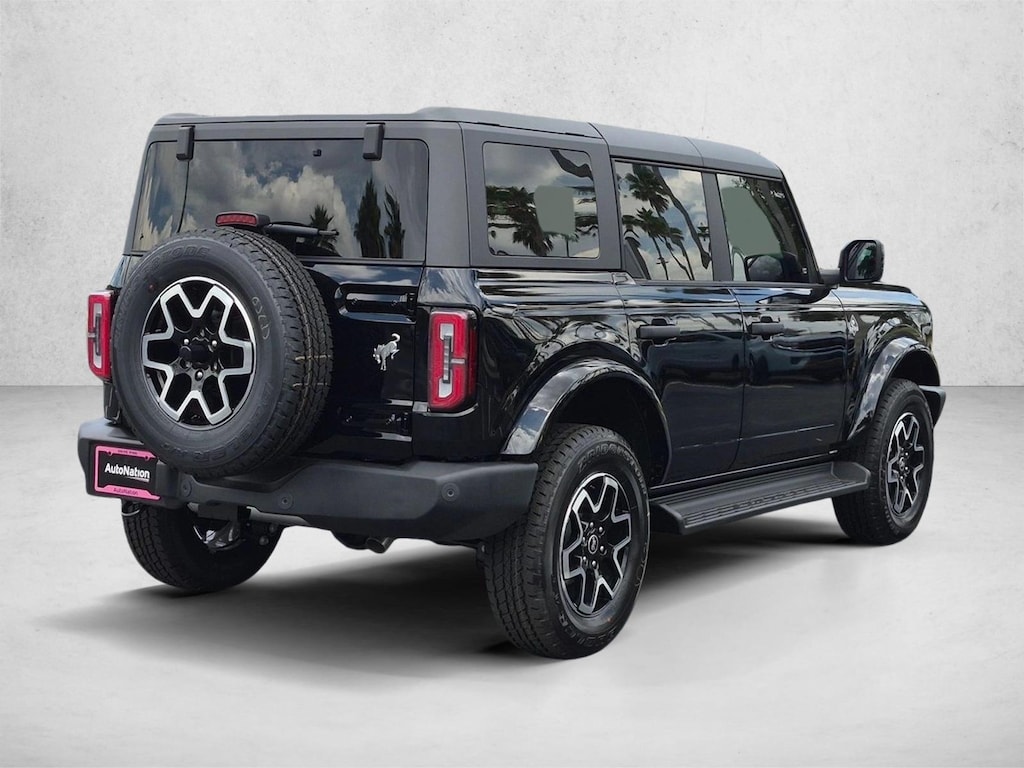 New 2026 Ford Bronco Outer Banks SUV