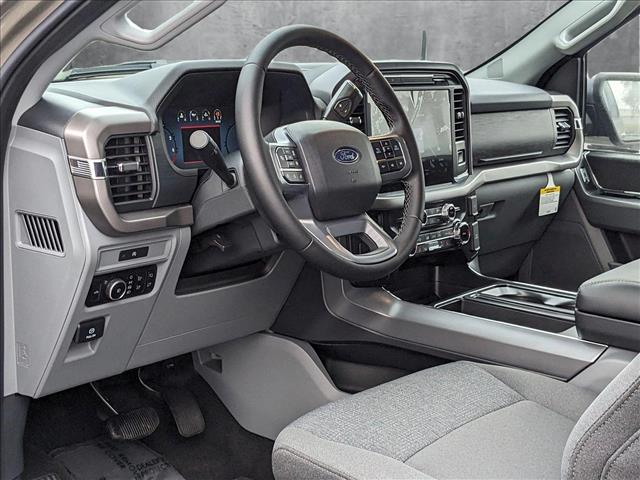 2025 Ford F-150 XLT photo 3