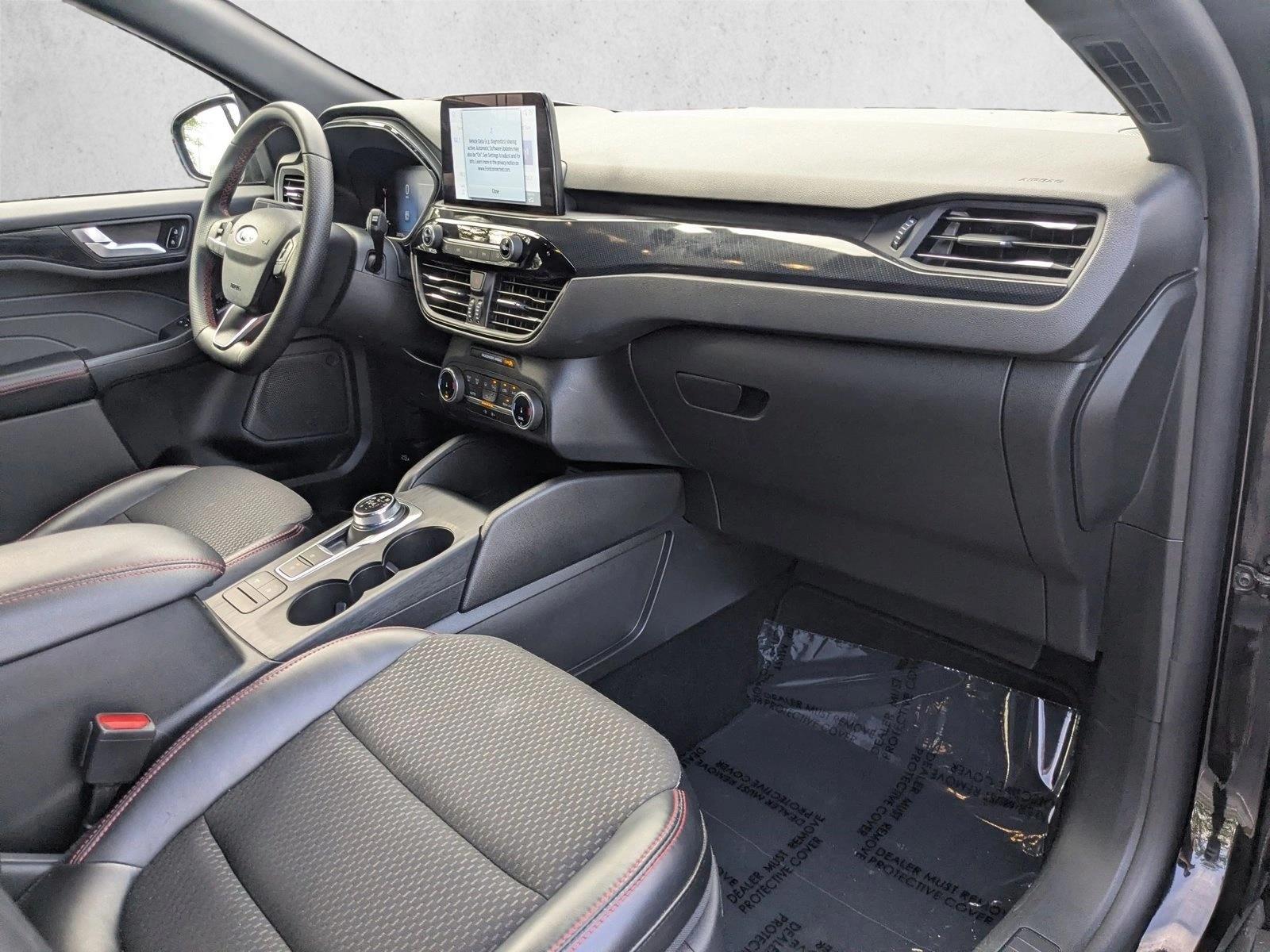 2025 Ford Escape ST-Line - Photo 20