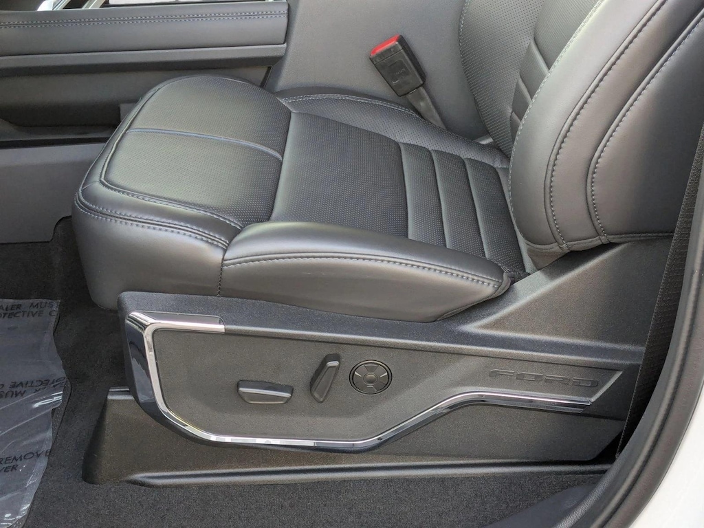 New 2026 Ford F-350 Platinum Truck Crew Cab