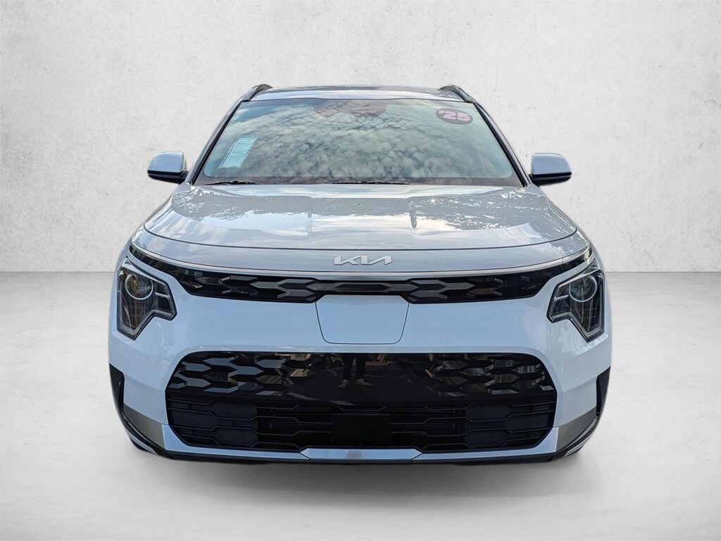 Used 2025 Kia Niro EV Wind SUV