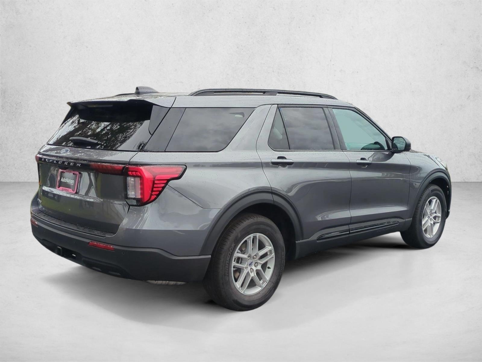 New 2026 Ford Explorer Active w/200A Pkg SUV