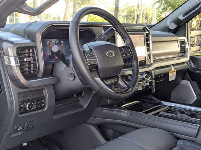 2026 Ford F-250 Platinum photo 3