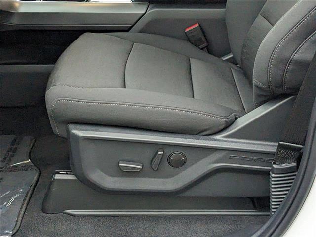 2025 Ford F-150 XLT photo 4