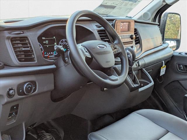 2025 Ford Transit photo 2