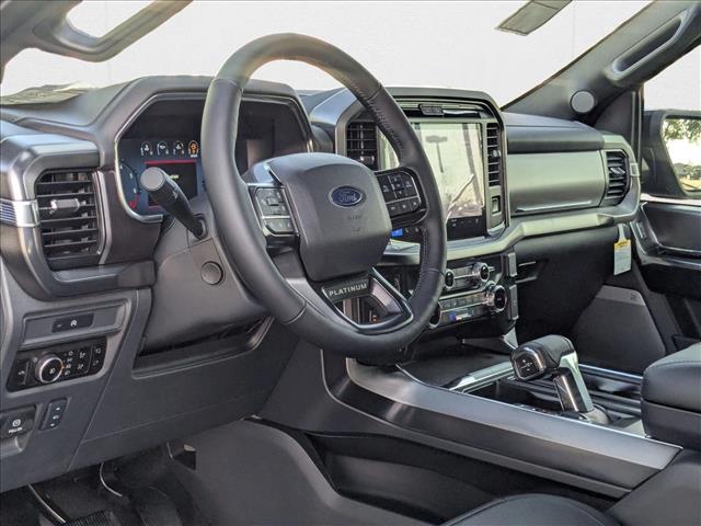 2025 Ford F-150 Platinum photo 3