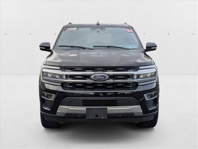 2024 Ford Expedition MAX Limited photo 2