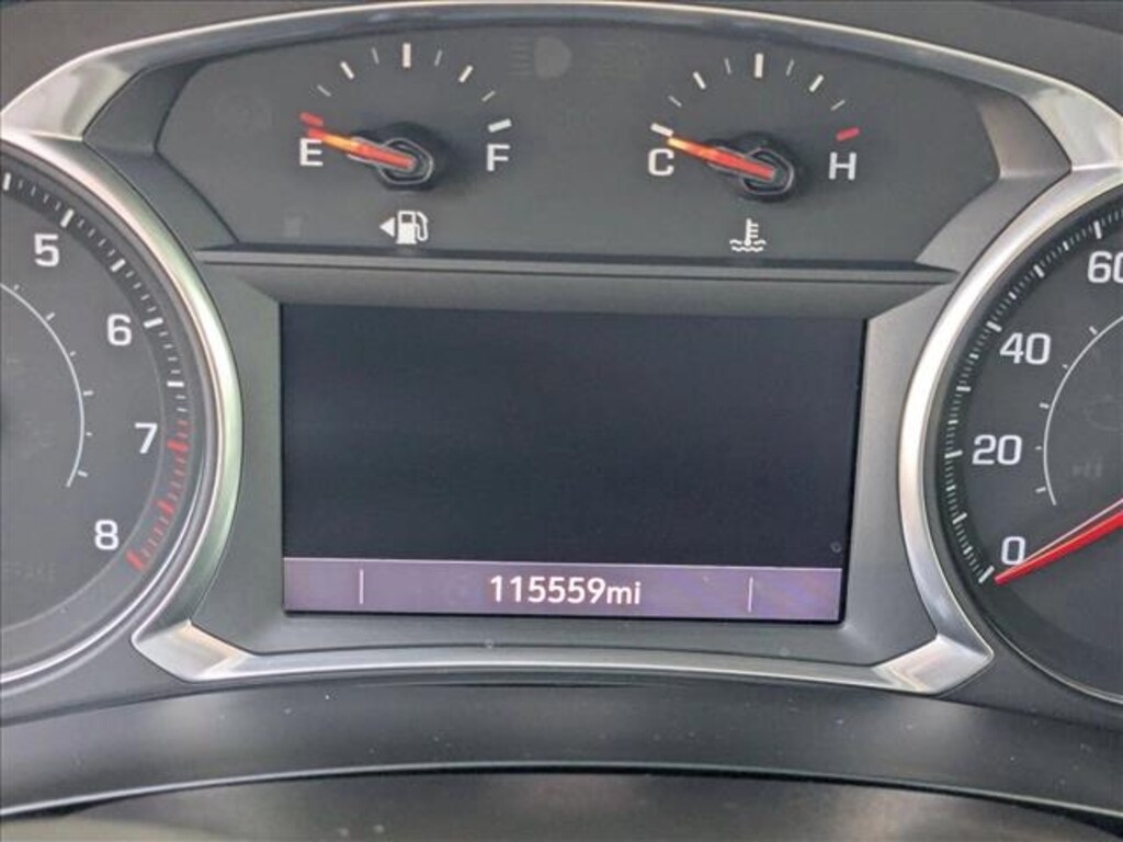 Used 2021 Chevrolet Traverse LT Cloth SUV