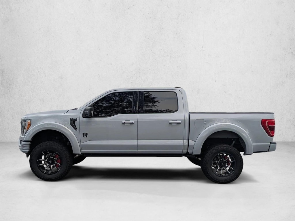 Used 2022 Ford F-150 XLT Truck SuperCrew Cab