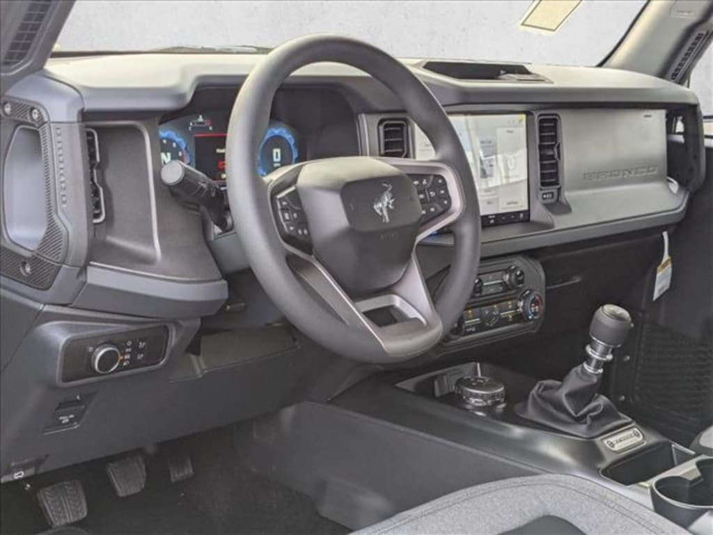 New 2025 Ford Bronco Base SUV