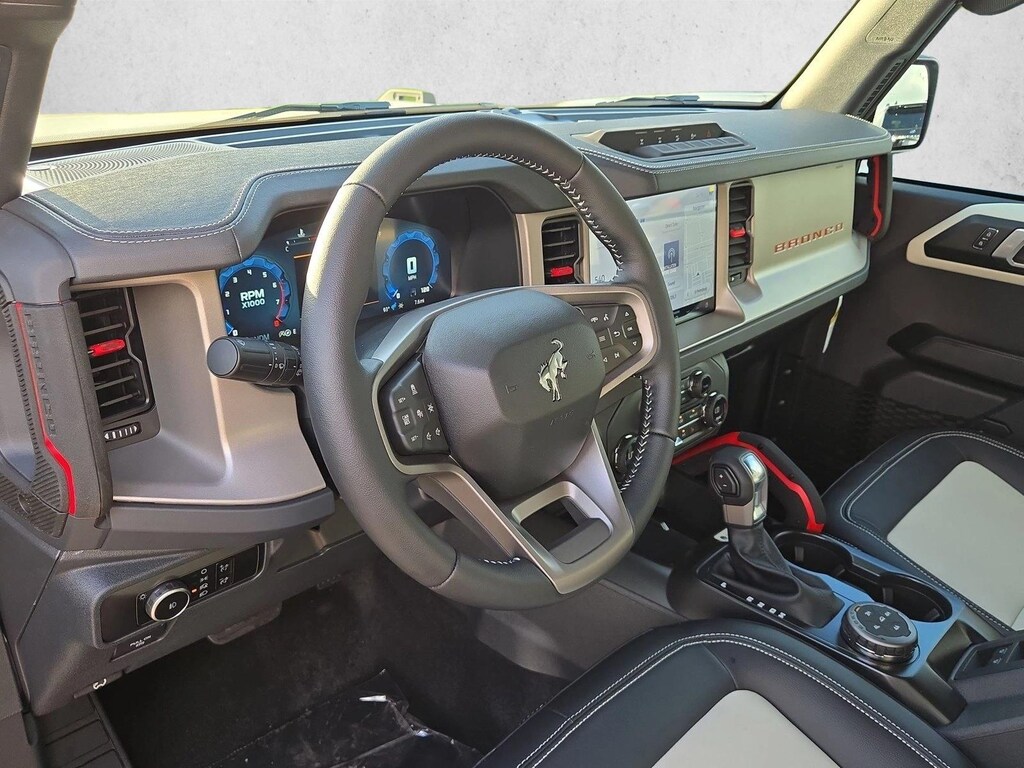 New 2026 Ford Bronco Outer Banks SUV