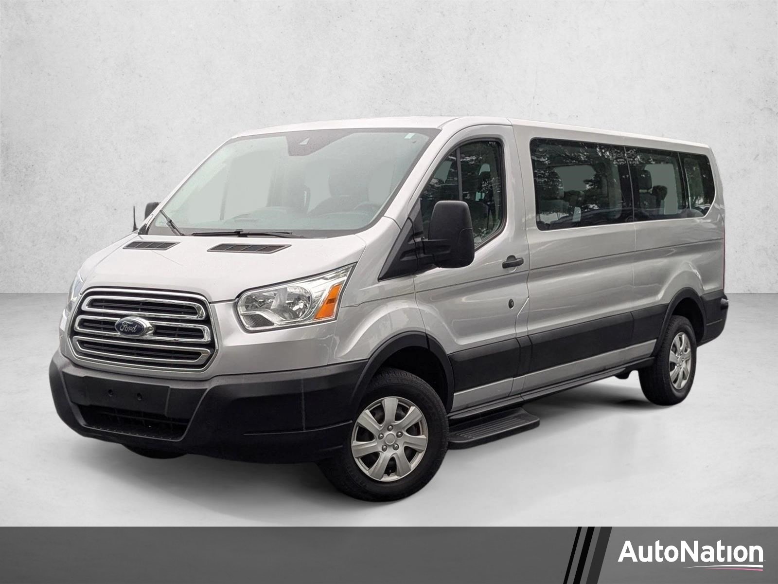 2018 Ford Transit 350 XLT Wagon Low Roof 60/40 Pass. 148WB's photo