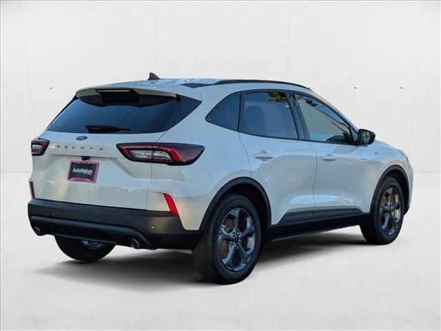 2025 Ford Escape ST-Line photo 2