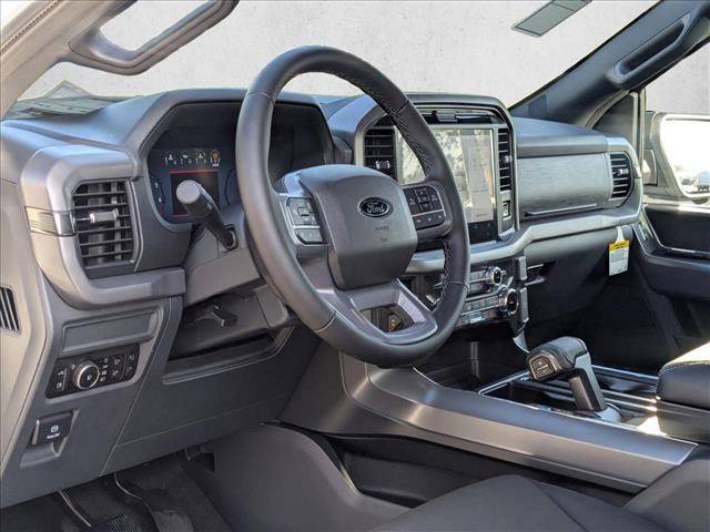 2025 Ford F-150 XLT photo 3
