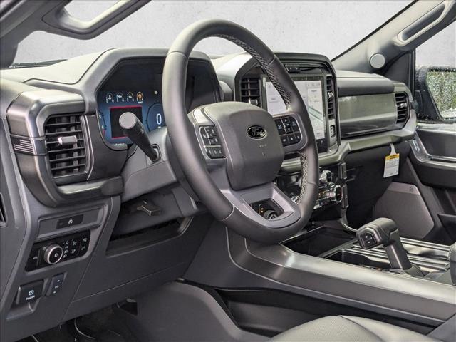 2025 Ford F-150 Lariat photo 3