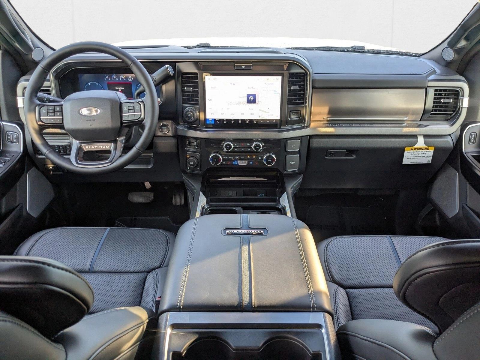 2026 Ford F-350 Super Duty Platinum - Photo 13