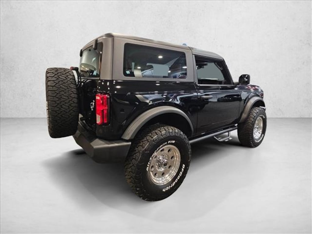 New 2026 Ford Bronco Base SUV