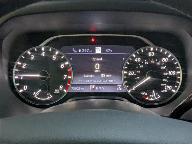 2020 Nissan Titan Crew Cab SL photo 3