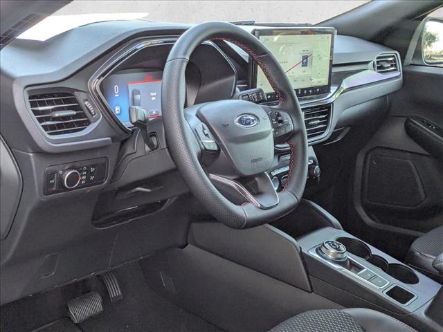 2026 Ford Escape ST-Line photo 3