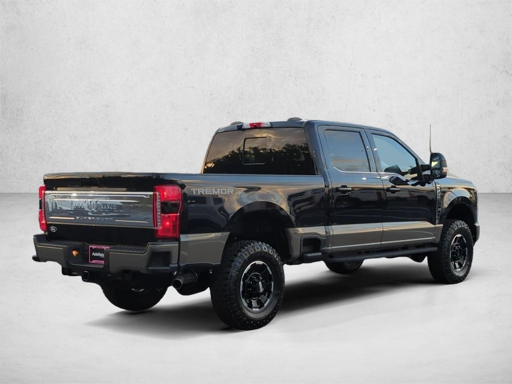 New 2027 Ford F-350 King Ranch Truck Crew Cab