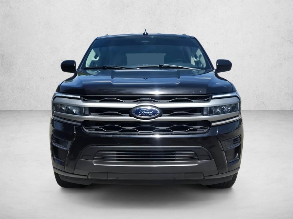 Used 2024 Ford Expedition XLT SUV