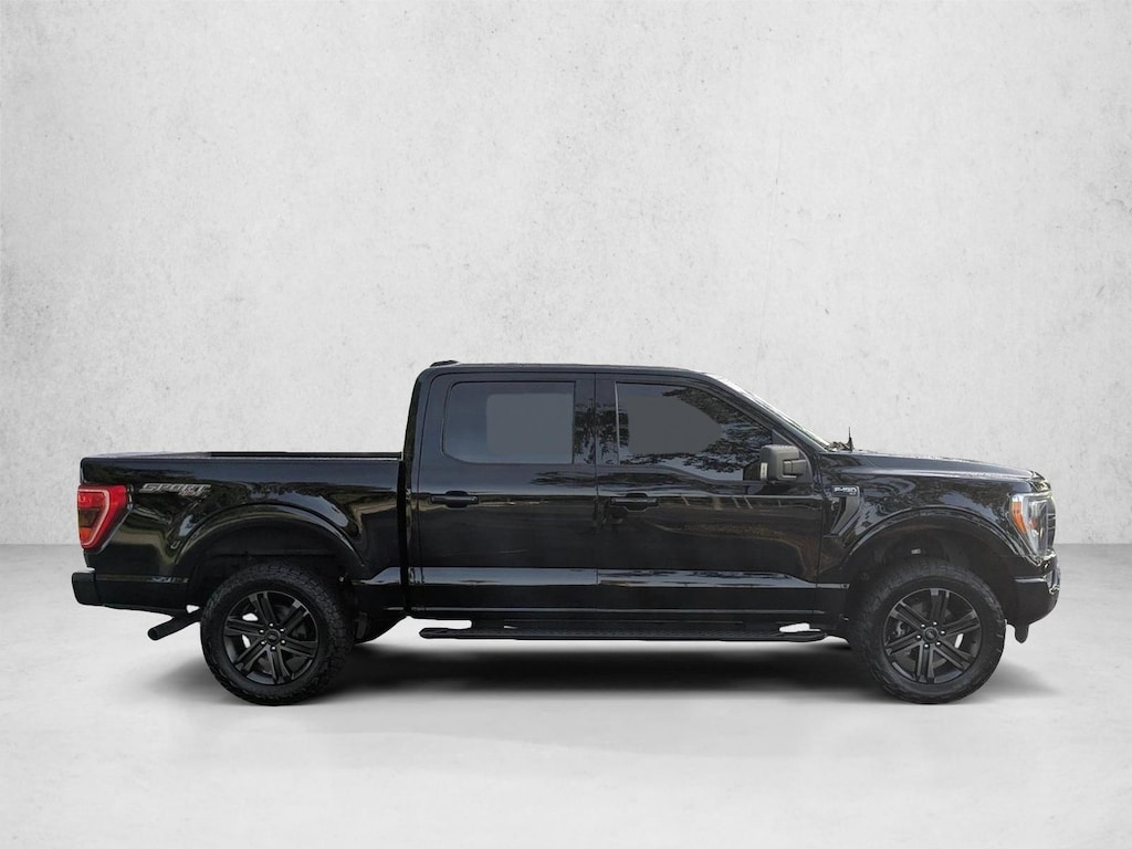 Used 2022 Ford F-150 XLT Truck SuperCrew Cab