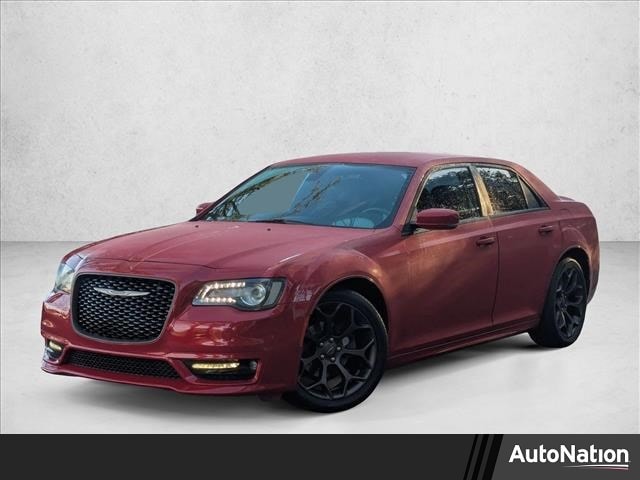 2017 Chrysler 300 S's photo