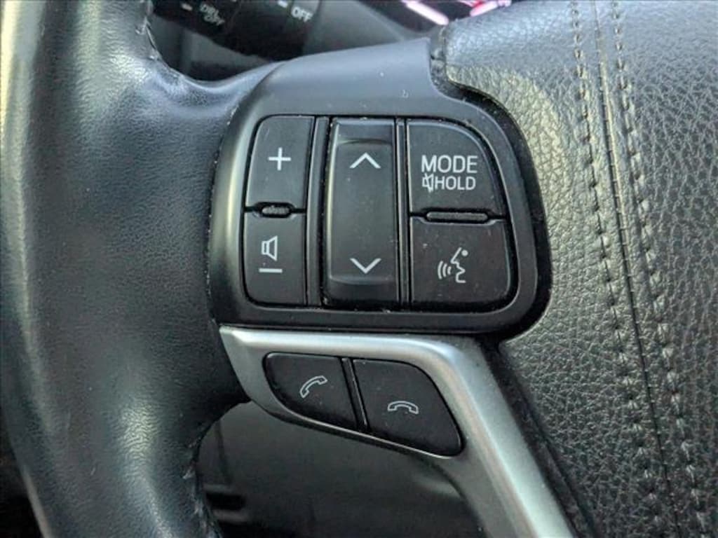 Used 2018 Toyota Highlander Limited Platinum SUV