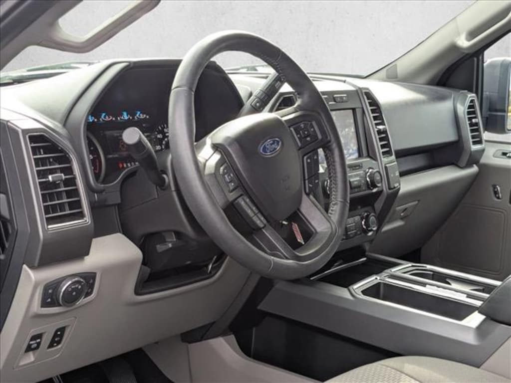 Used 2020 Ford F-150 XLT Truck SuperCrew Cab