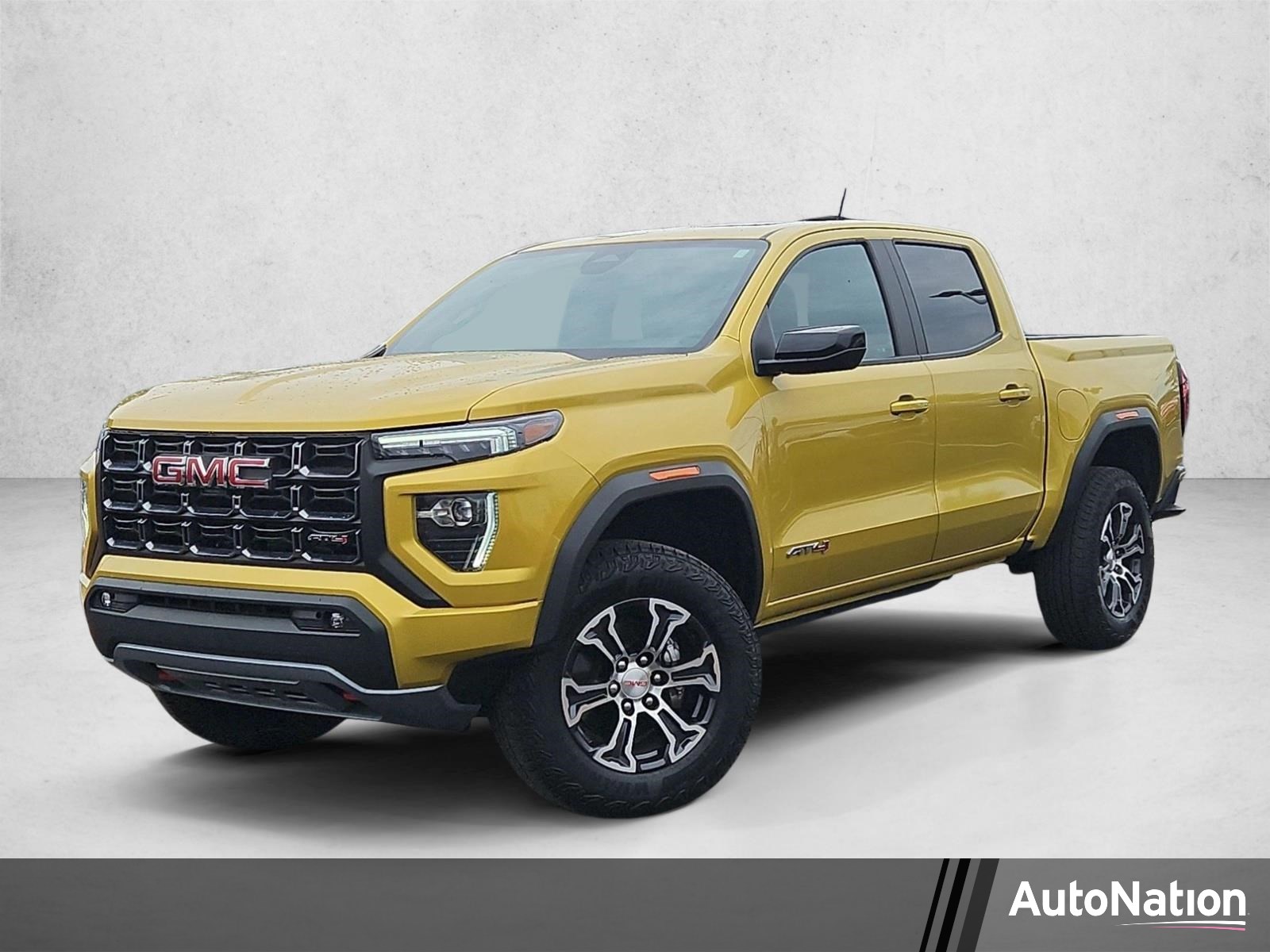 2023 GMC Canyon 4WD AT4 Truck Crew Cab