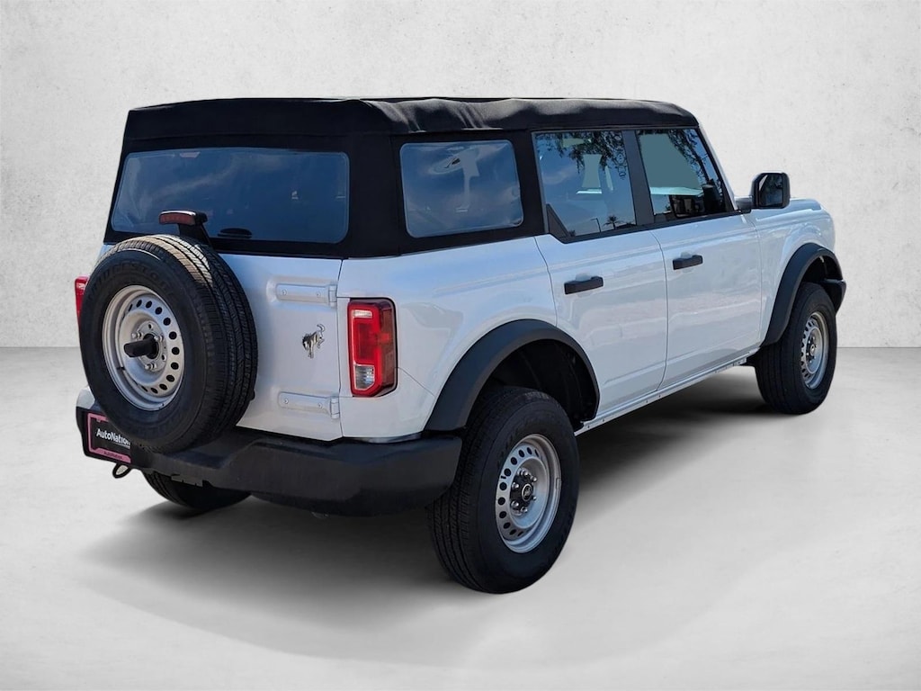 New 2026 Ford Bronco Base SUV