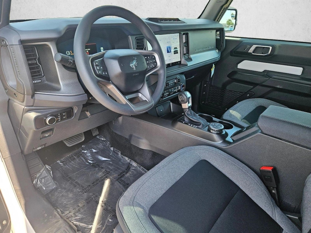 New 2026 Ford Bronco Base SUV