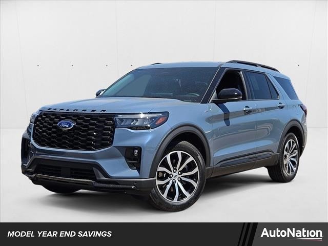 2025 Ford Explorer ST-LINE's photo