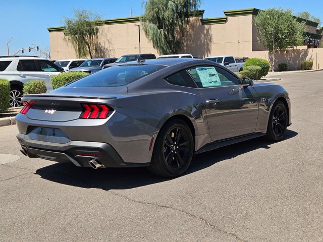 2025 Ford Mustang GT photo 2