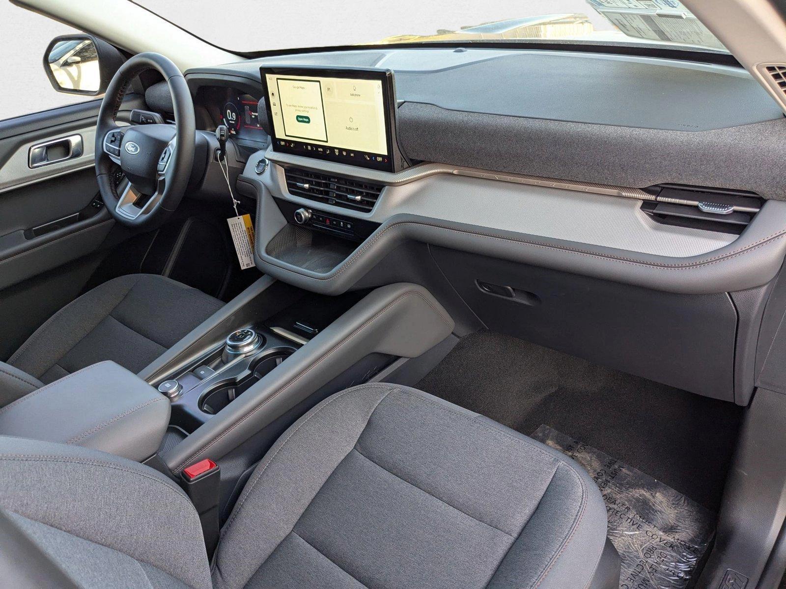 2025 Ford Explorer Active - Photo 15