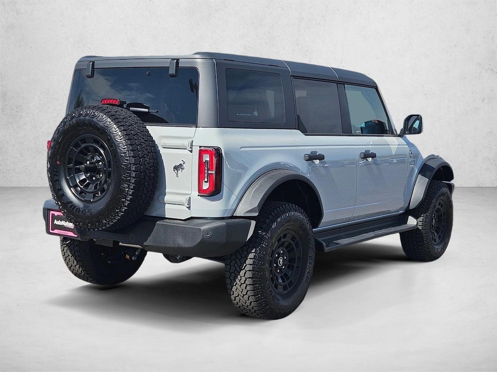 New 2026 Ford Bronco Outer Banks SUV