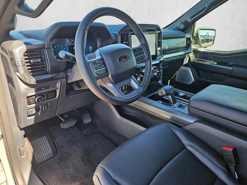 New 2026 Ford F-150 LARIAT Truck SuperCrew Cab