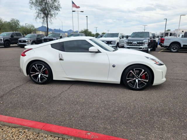 2019 Nissan 370Z Sport Touring photo 4