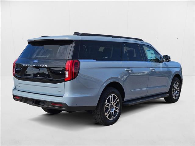 2025 Ford Expedition MAX photo 2