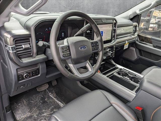 2025 Ford F-250 Lariat photo 3