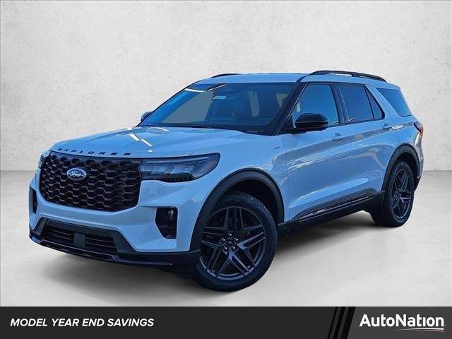 2025 Ford Explorer ST-LINE's photo