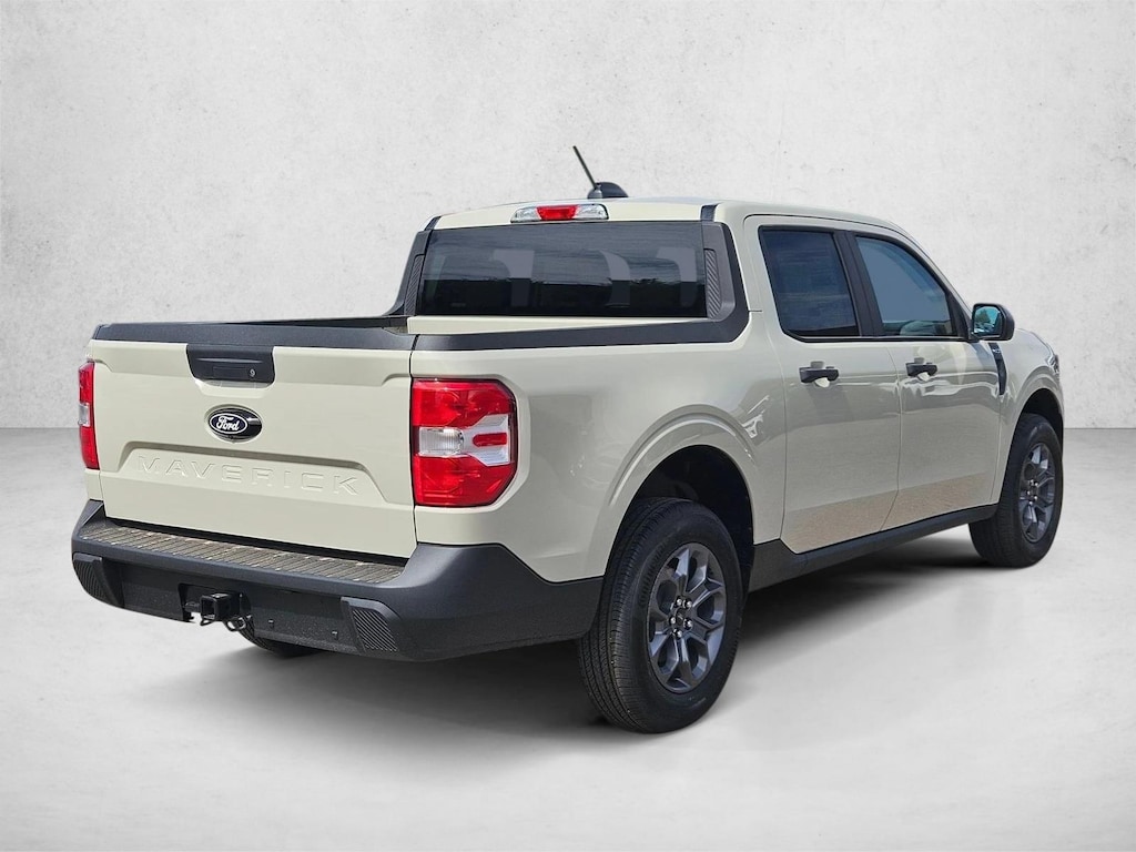 New 2025 Ford Maverick XLT Truck SuperCrew