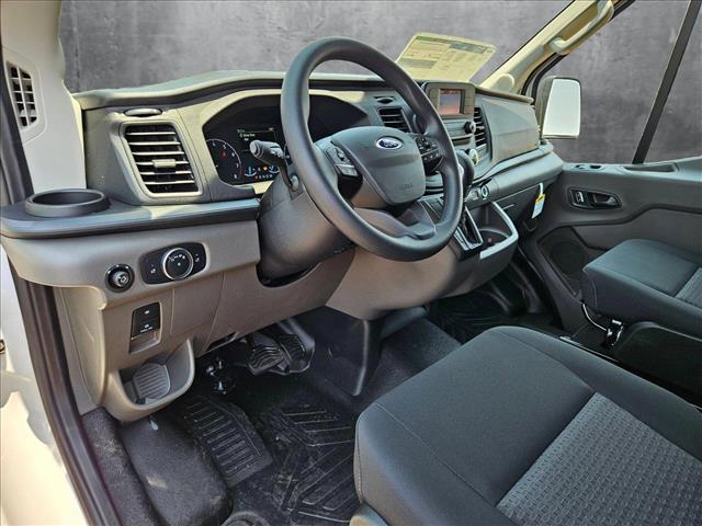 2025 Ford Transit photo 2