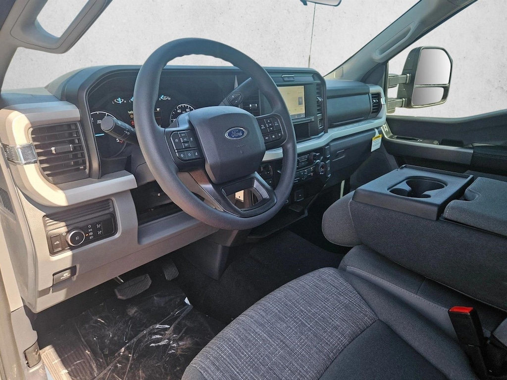 New 2026 Ford F-250 XLT Truck Crew Cab