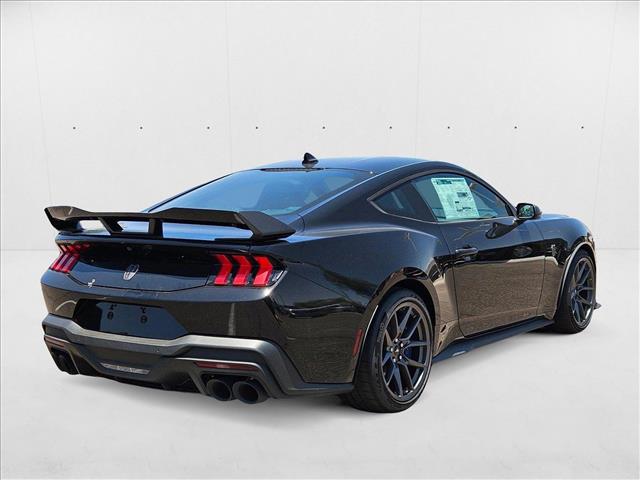 2025 Ford Mustang Dark Horse Deluxe photo 2