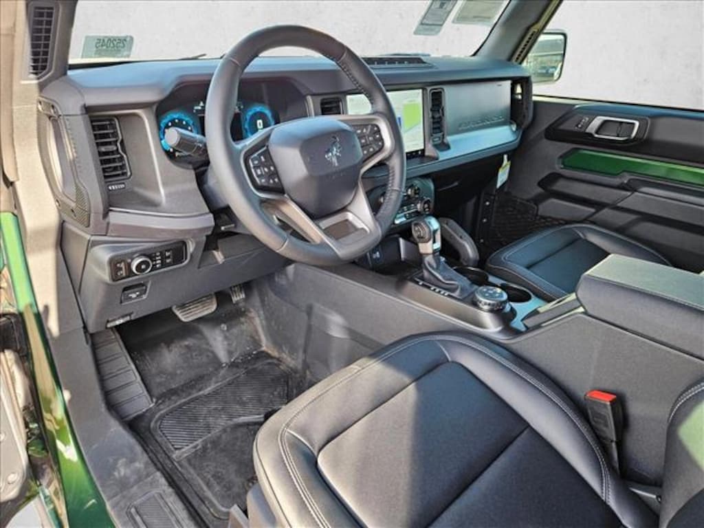 New 2025 Ford Bronco Badlands SUV