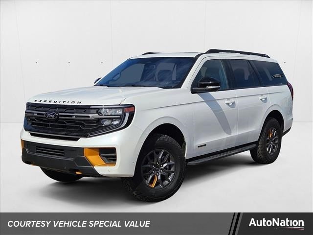 2025 Ford Expedition Tremor's photo