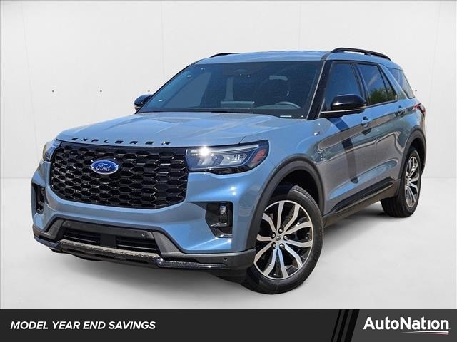 2025 Ford Explorer ST-LINE's photo